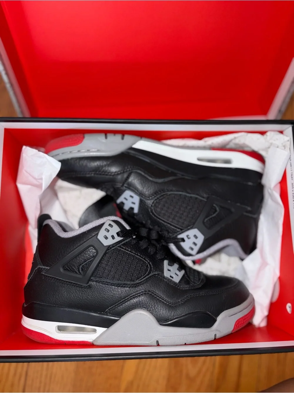 Jordan Black/Red Retro Black cement size 5.5